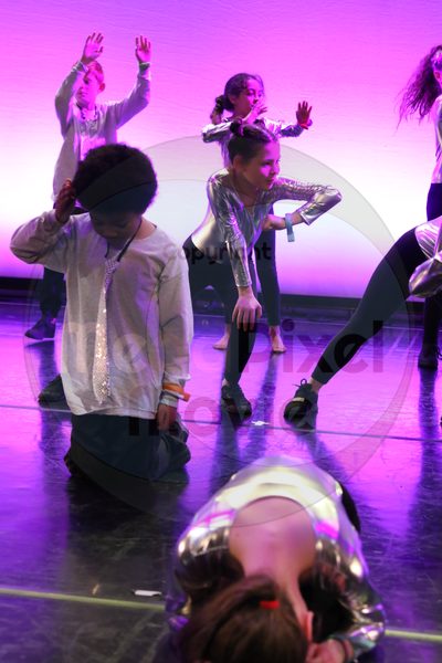 Let's Dance - Image 4383