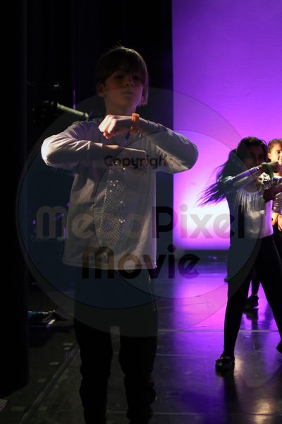 Let's Dance - Image 4413