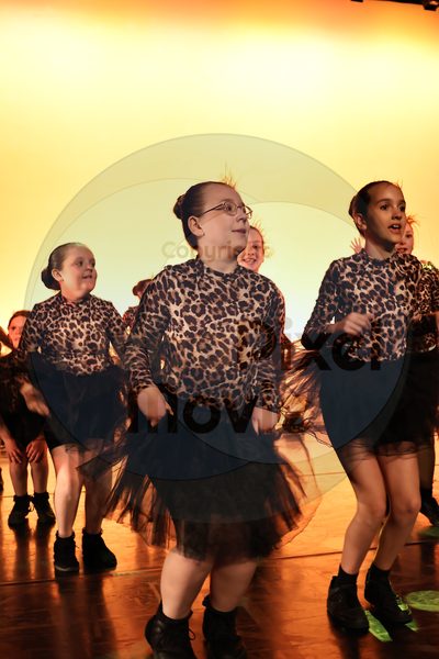 Let's Dance - Image 696A9172