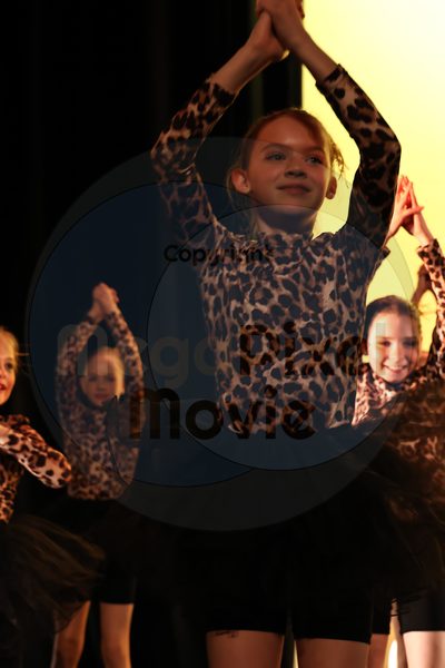 Let's Dance - Image 696A9372