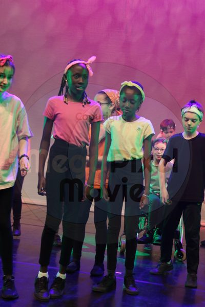 Let's Dance - Image 8279