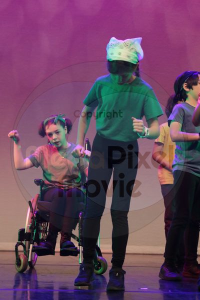Let's Dance - Image 8684