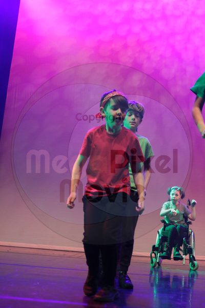 Let's Dance - Image 8745