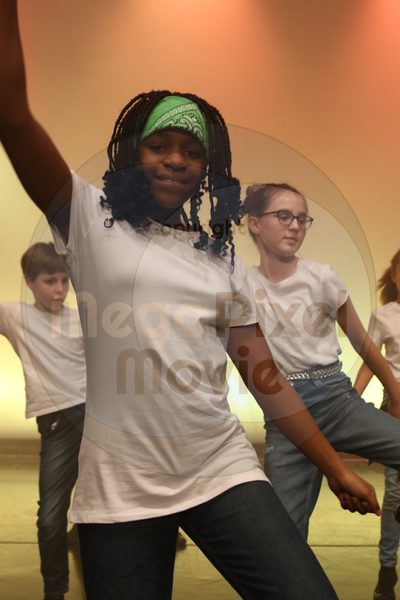Let's Dance - Image 8786