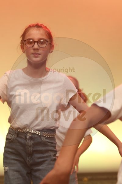 Let's Dance - Image 8794