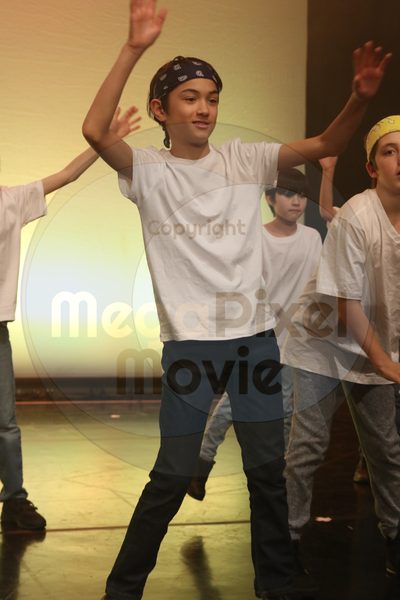 Let's Dance - Image 8807