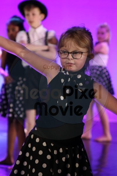 Let's Dance - Image 8032