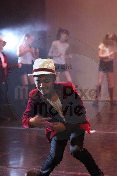 Let's Dance - Image 1850