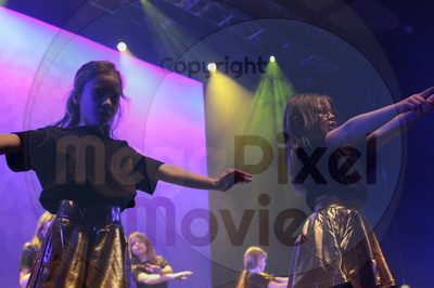Let's Dance - Image 0326