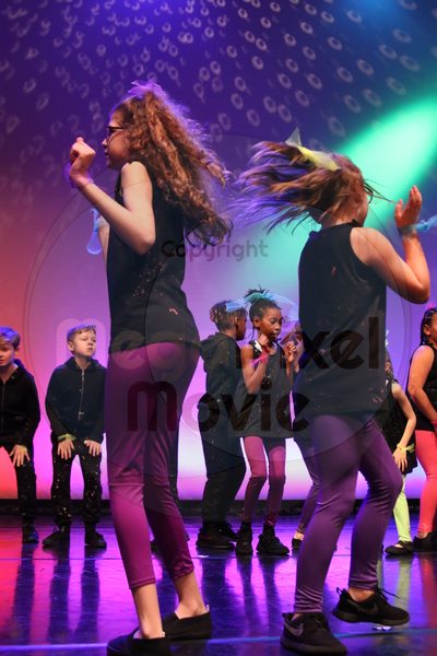 Let's Dance - Image 3734