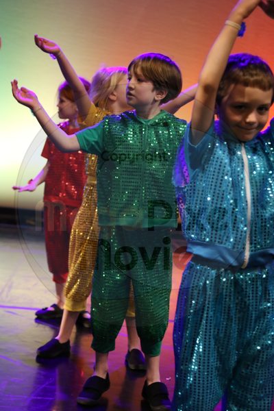 Let's Dance - Image 1096