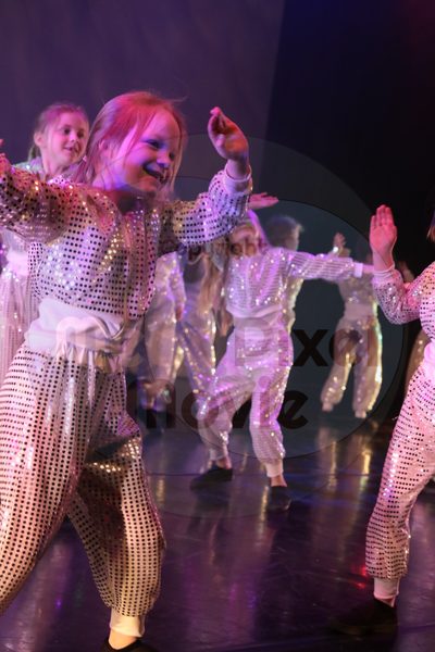 Let's Dance - Image 9337
