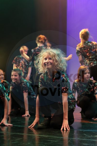 Let's Dance - Image 0221