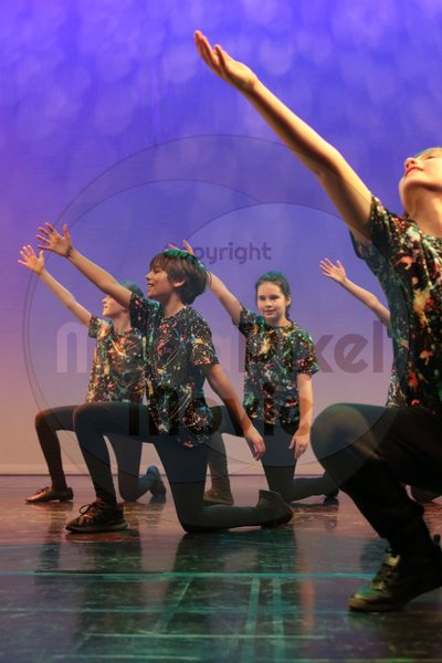 Let's Dance - Image 0251