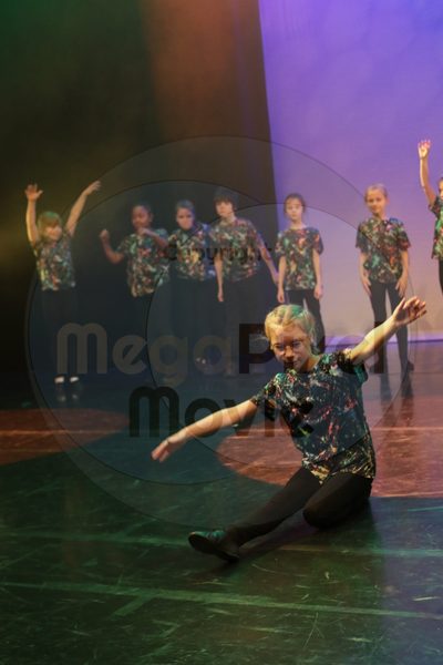 Let's Dance - Image 9821