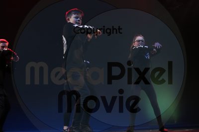 Let's Dance - Image 7587