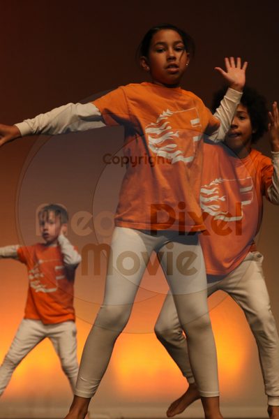 Let's Dance - Image 3978