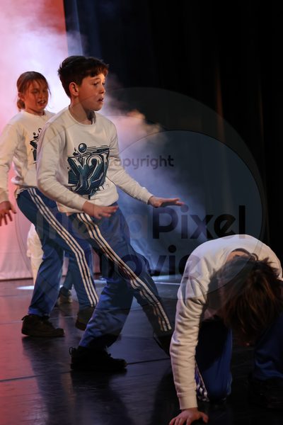 Let's Dance - Image 696A5058