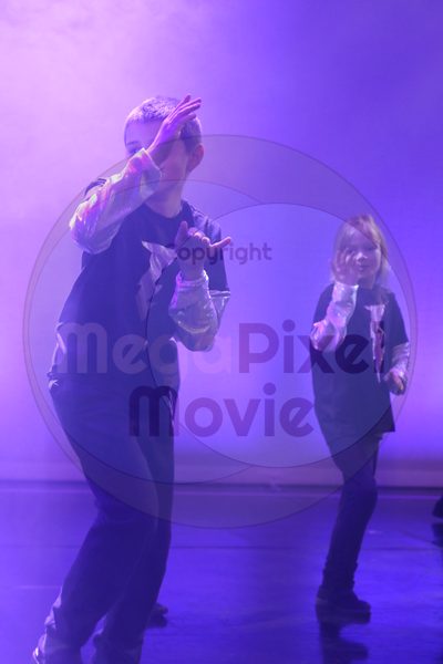 Let's Dance - Image 2812