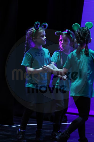 Let's Dance - Image 696A5469