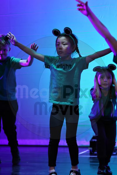 Let's Dance - Image 696A5529