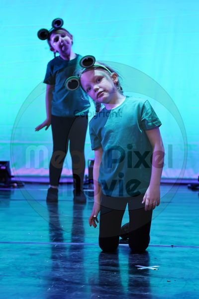 Let's Dance - Image 696A6010