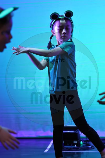 Let's Dance - Image 696A6074