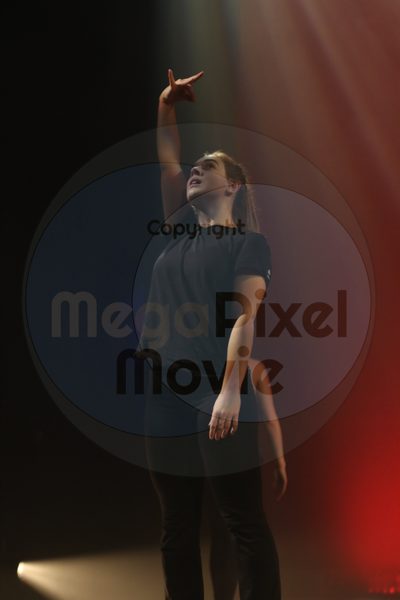 Let's Dance - Image 8907