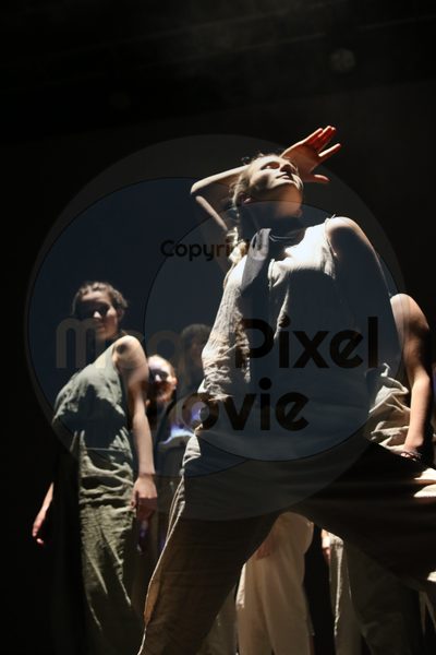 Let's Dance - Image 9112