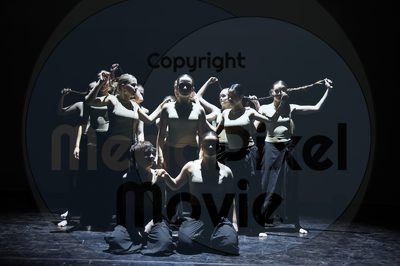 Let's Dance - Image 696A3630