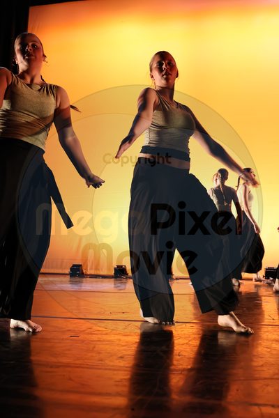 Let's Dance - Image 696A4109