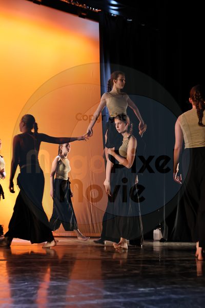Let's Dance - Image 696A4224-2