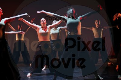 Let's Dance - Image 696A5183