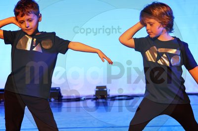 Let's Dance - Image 696A7285