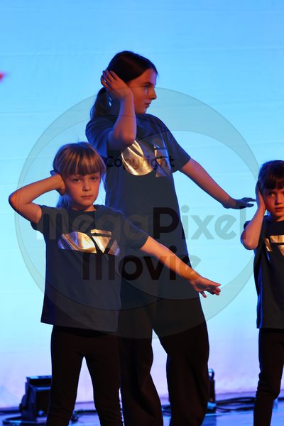 Let's Dance - Image 696A7369