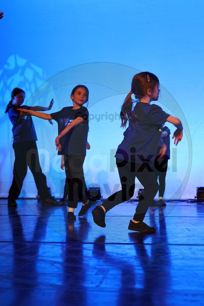 Let's Dance - Image 696A7715