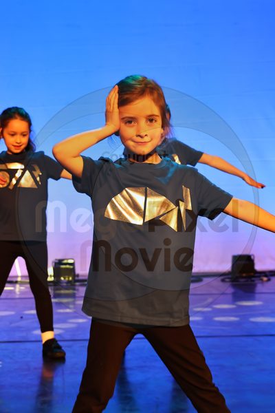 Let's Dance - Image 696A8313