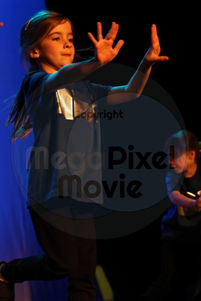 Let's Dance - Image 696A8535