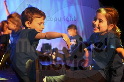 Let's Dance - Image 696A8873
