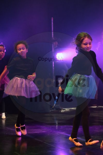 Let's Dance - Image 3070