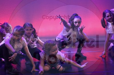 Let's Dance - Image 7598