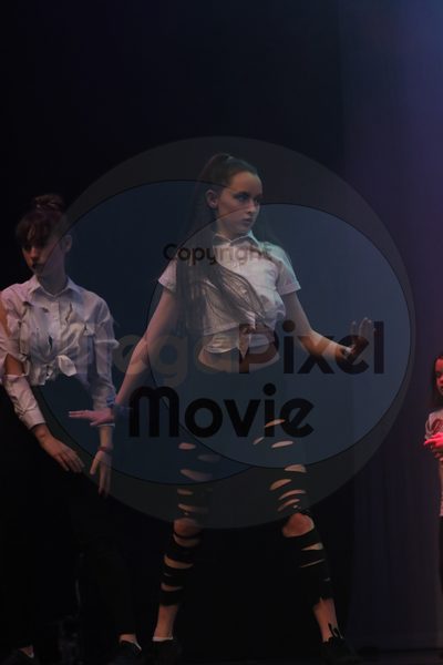 Let's Dance - Image 8020