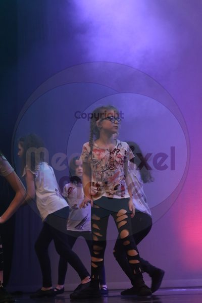 Let's Dance - Image 8021
