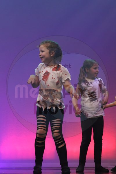 Let's Dance - Image 8028