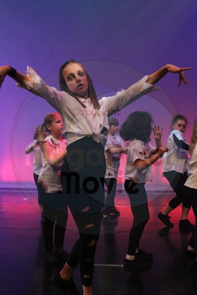 Let's Dance - Image 8194