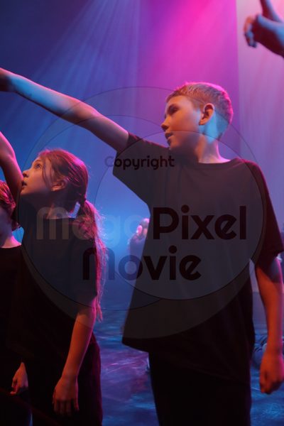 Let's Dance - Image 4270