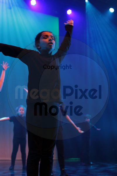 Let's Dance - Image 4330