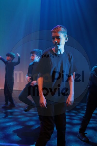 Let's Dance - Image 4379