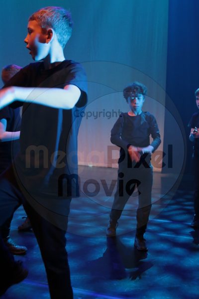 Let's Dance - Image 4383