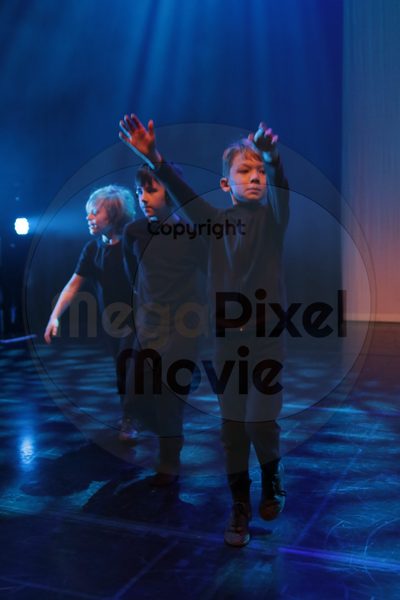 Let's Dance - Image 4425
